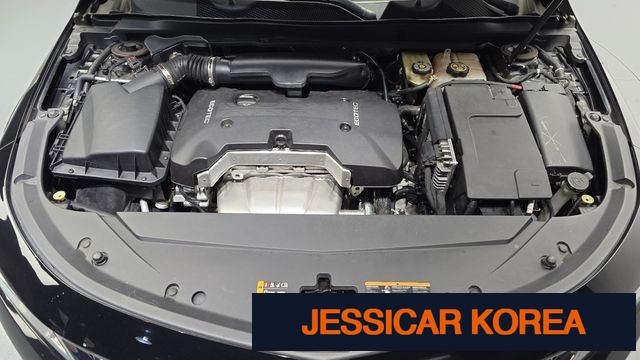2017 Chevrolet Impala - Thumbnail 18