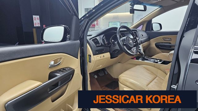 2016 Kia All New Carnival - Thumbnail 2