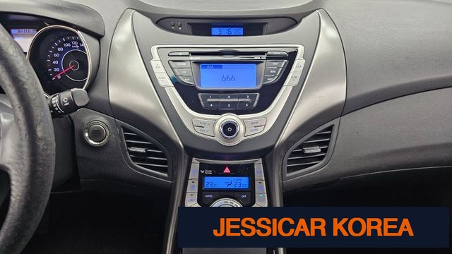 2012 Hyundai Avante MD - Thumbnail 13