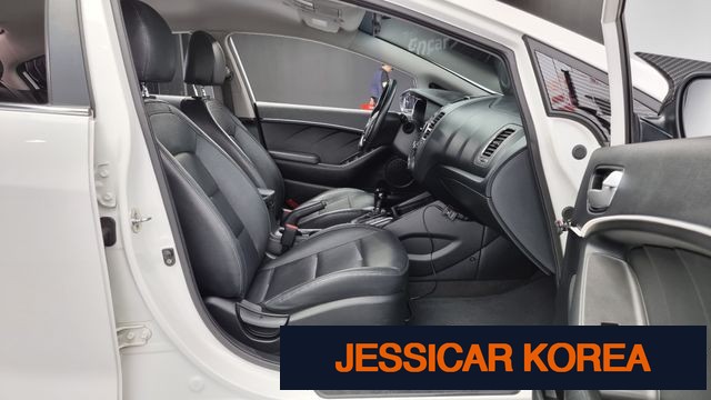 2017 Kia The New K3 - Thumbnail 3