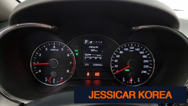 2017 Kia The New K3 - Thumbnail 13
