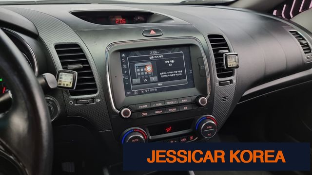 2017 Kia The New K3 - Thumbnail 14