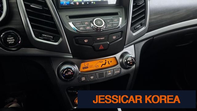 2015 KG Mobility New Korando C - Thumbnail 9