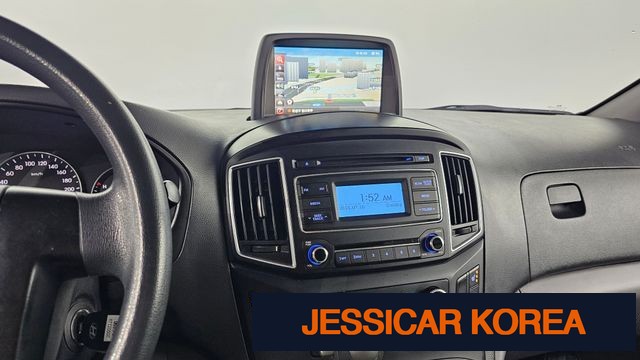 2017 Hyundai Grand Starex - Thumbnail 2