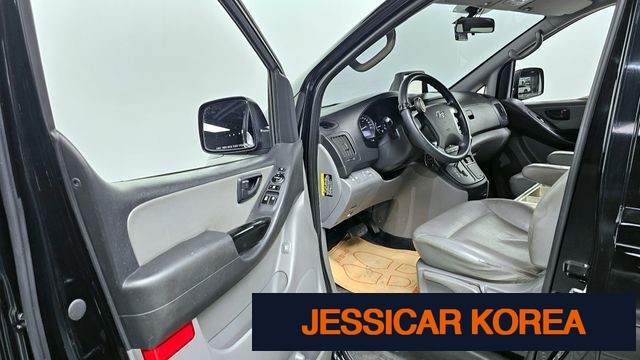 2017 Hyundai Grand Starex - Thumbnail 8
