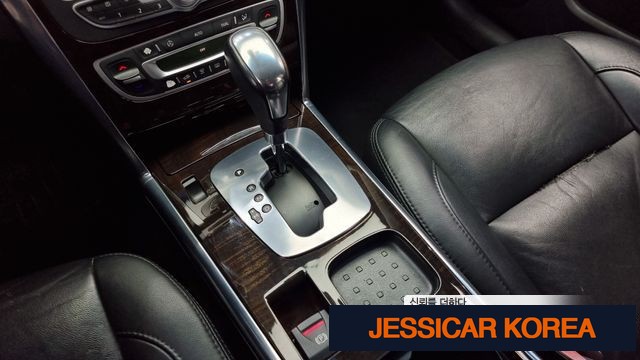 2010 Renault Korea New SM5 - Thumbnail 2
