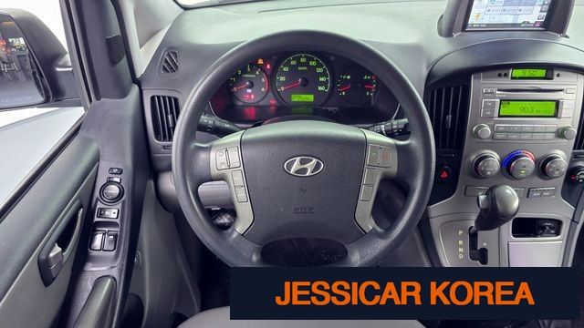 2015 Hyundai Grand Starex - Thumbnail 12