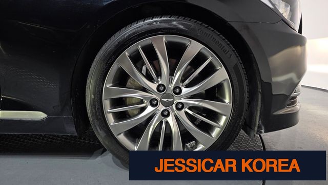 2016 Hyundai Genesis DH - Thumbnail 9