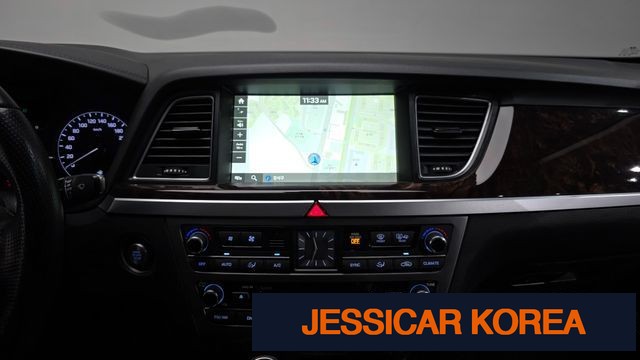 2016 Hyundai Genesis DH - Thumbnail 11