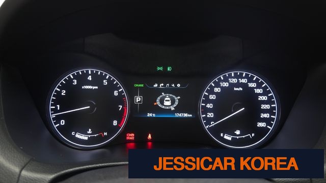 2016 Hyundai Genesis DH - Thumbnail 14