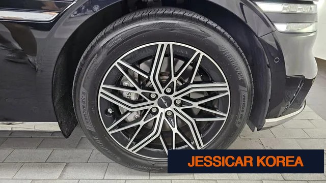 2023 Genesis G90 (RS4) - Thumbnail 5