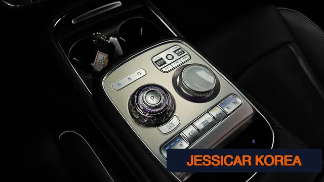 2023 Genesis G90 (RS4) - Thumbnail 9