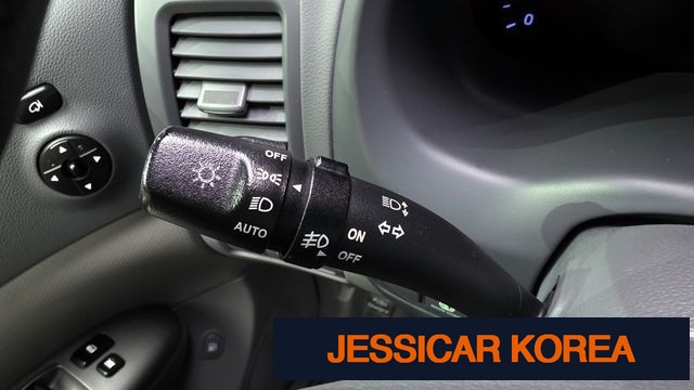 2013 Kia Carnival R - Thumbnail 10