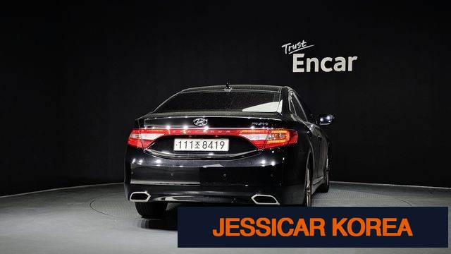 2015 Hyundai Grandeur HG - Thumbnail 11