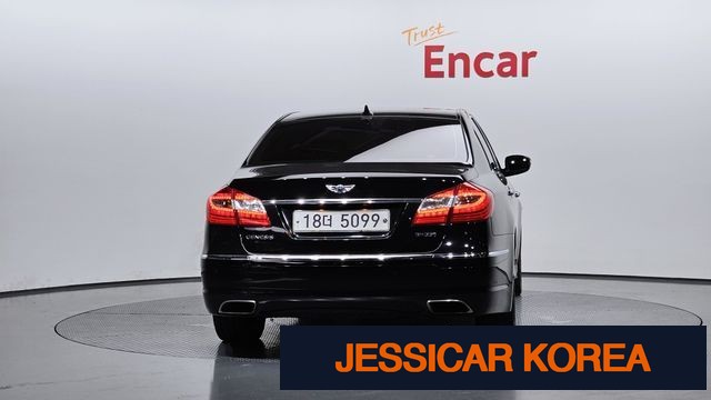 2013 Hyundai Genesis - Thumbnail 7