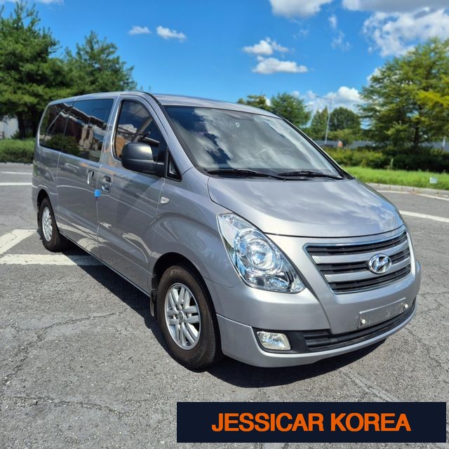 2017 Hyundai Grand Starex - Thumbnail 2