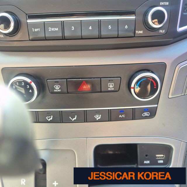2017 Hyundai Grand Starex - Thumbnail 5