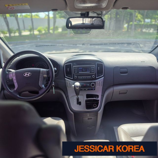 2017 Hyundai Grand Starex - Thumbnail 18