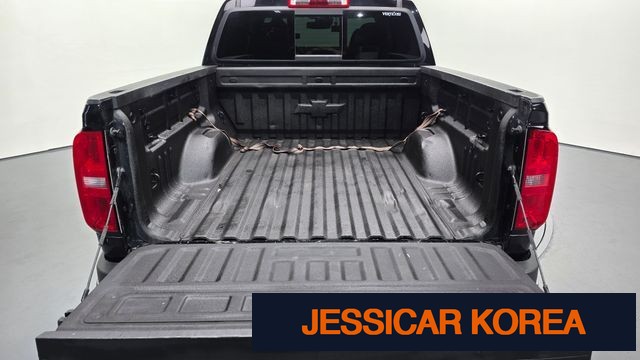 2021 Chevrolet Real New Colorado - Thumbnail 8