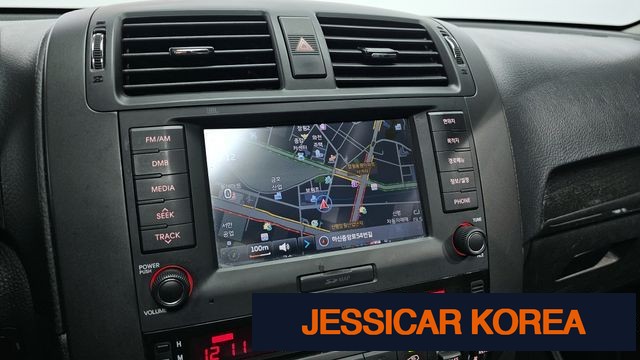 2014 Kia Mohave - Thumbnail 3