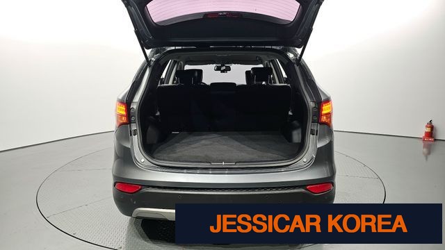 2015 Hyundai Santa Fe DM - Thumbnail 4
