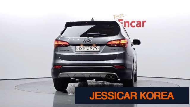 2015 Hyundai Santa Fe DM - Thumbnail 18
