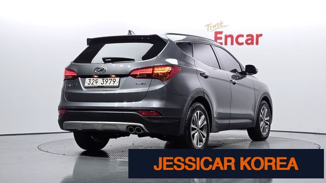 2015 Hyundai Santa Fe DM - Thumbnail 19