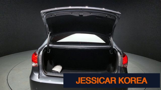 2018 Hyundai The New i40 Saloon - Thumbnail 16