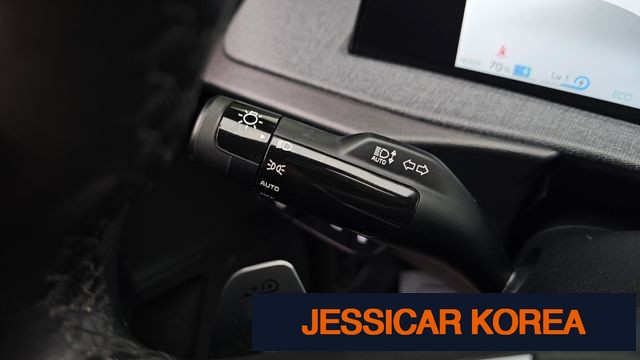 2022 Kia EV6 - Thumbnail 9