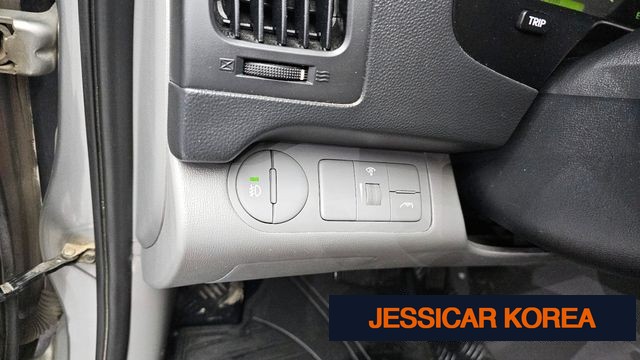 2013 Hyundai Grand Starex - Thumbnail 10
