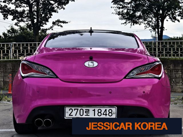 2009 Hyundai Genesis Coupe - Thumbnail 2