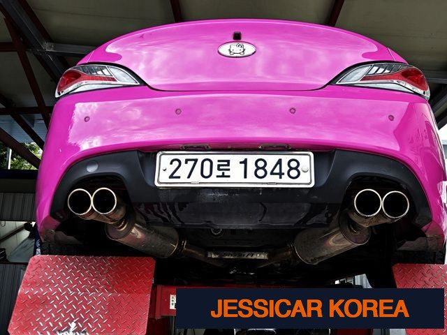 2009 Hyundai Genesis Coupe - Thumbnail 17