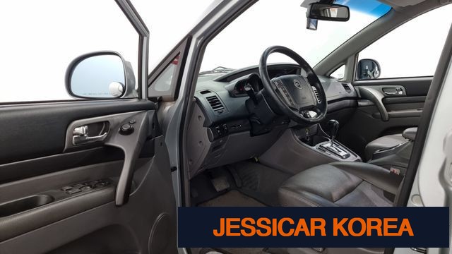 2014 KG Mobility Korando Turismo - Thumbnail 7