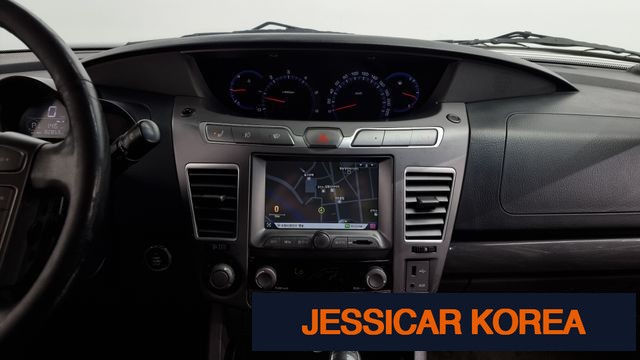 2014 KG Mobility Korando Turismo - Thumbnail 13