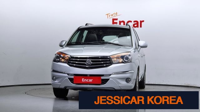 2014 KG Mobility Korando Turismo - Thumbnail 17