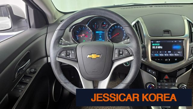 2014 Chevrolet Cruze - Thumbnail 8