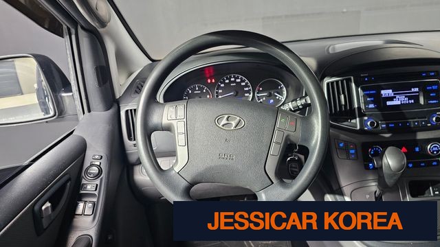2016 Hyundai Grand Starex - Thumbnail 6