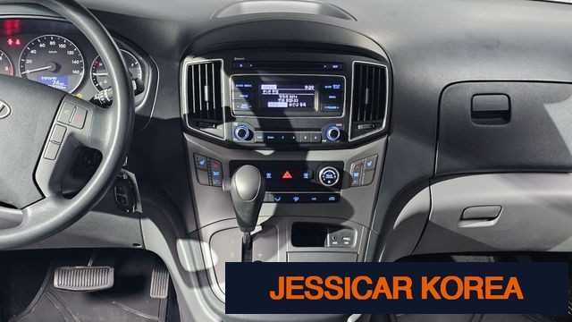 2016 Hyundai Grand Starex - Thumbnail 7