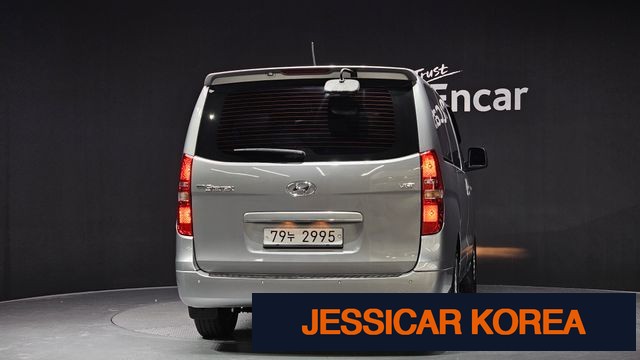 2016 Hyundai Grand Starex - Thumbnail 12