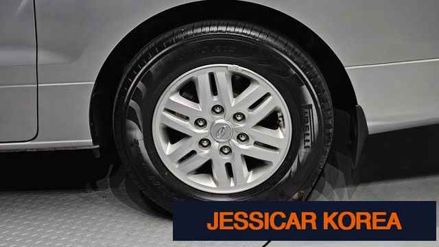 2016 Hyundai Grand Starex - Thumbnail 15