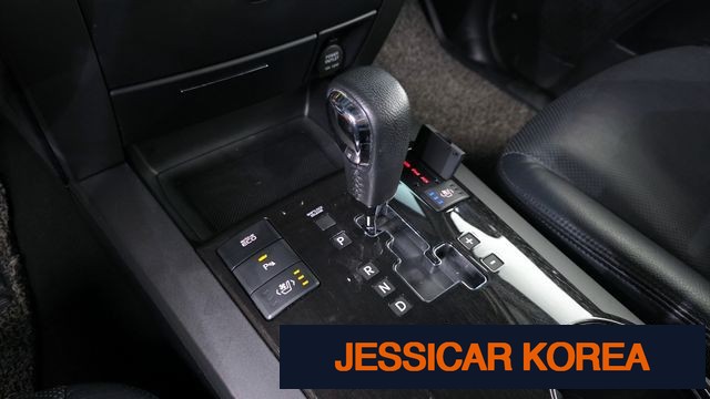 2015 Kia Mohave - Thumbnail 11