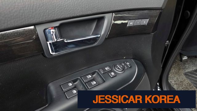 2015 Kia Mohave - Thumbnail 16