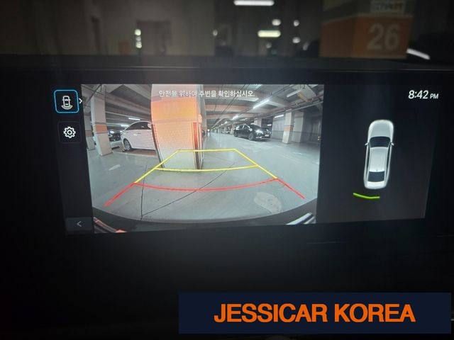 2025 Hyundai Grandeur (GN7) - Thumbnail 6