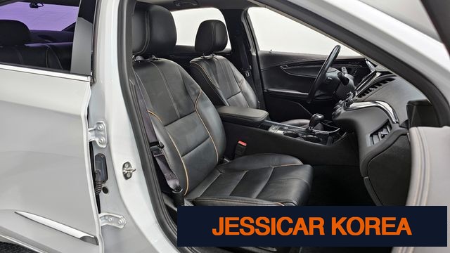 2016 Chevrolet Impala - Thumbnail 3