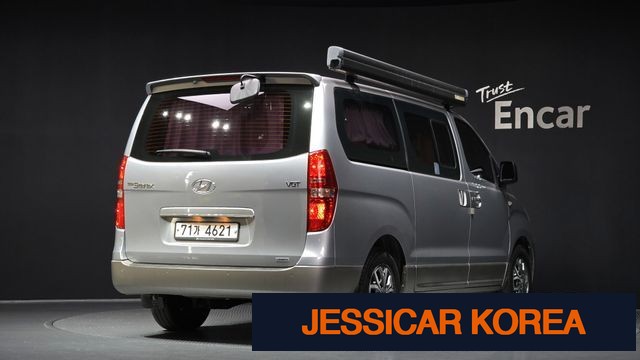 2016 Hyundai Grand Starex - Thumbnail 9