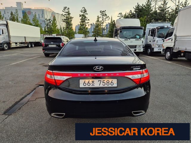2014 Hyundai Grandeur HG - Thumbnail 2