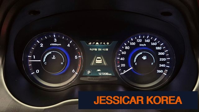 2016 Hyundai Grandeur HG - Thumbnail 18
