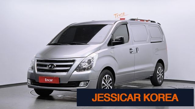 2017 Hyundai Grand Starex - Thumbnail 8
