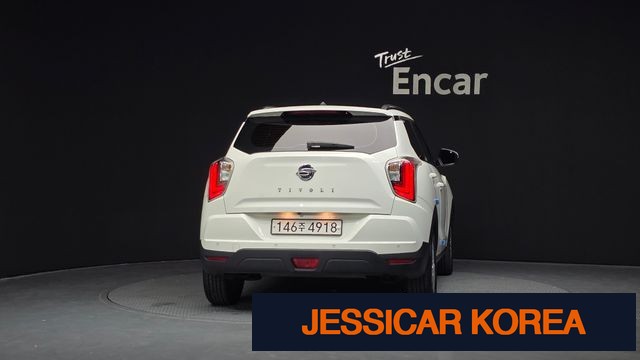 2022 KG Mobility Very New Tivoli - Thumbnail 11