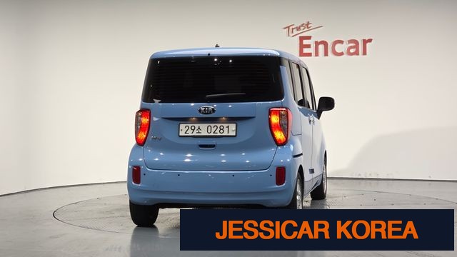 2016 Kia Ray - Thumbnail 16